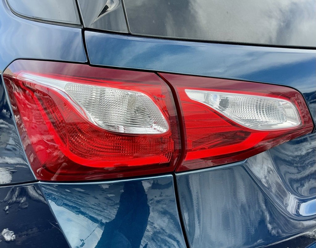 Used 2021 Chevrolet Equinox LT image 14