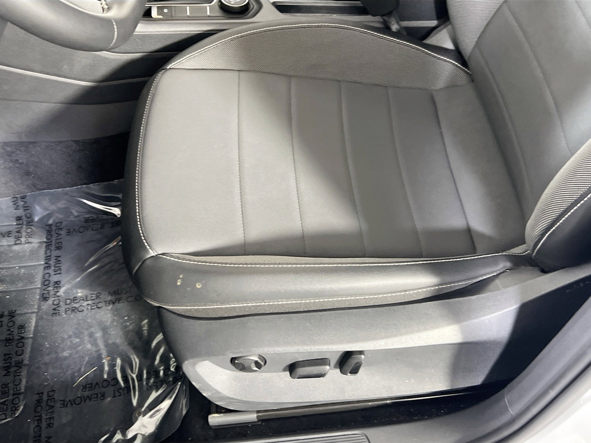 Used 2022 Volkswagen Taos SE AWD/4WD image 18