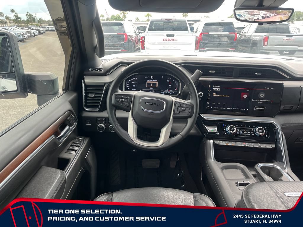 Used 2024 GMC Sierra 2500 Denali w/ Denali Reserve Package AWD/4WD image 13