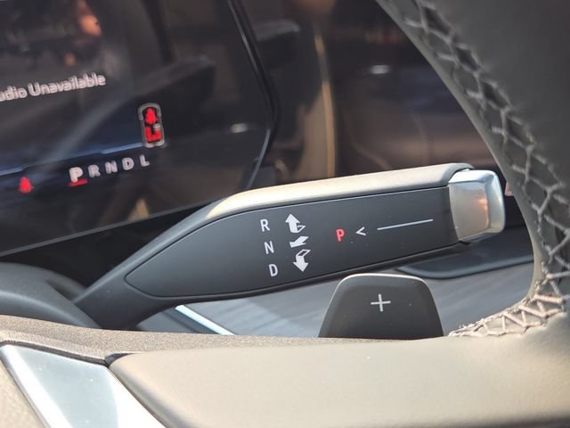New 2026 Chevrolet Suburban Premier AWD/4WD image 35