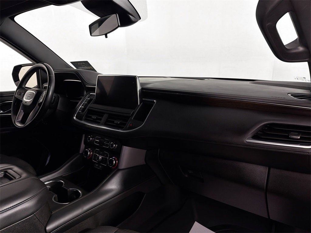 Used 2024 GMC Yukon SLE image 28