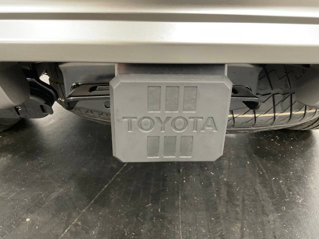Used 2026 Toyota 4Runner Limited AWD/4WD image 5