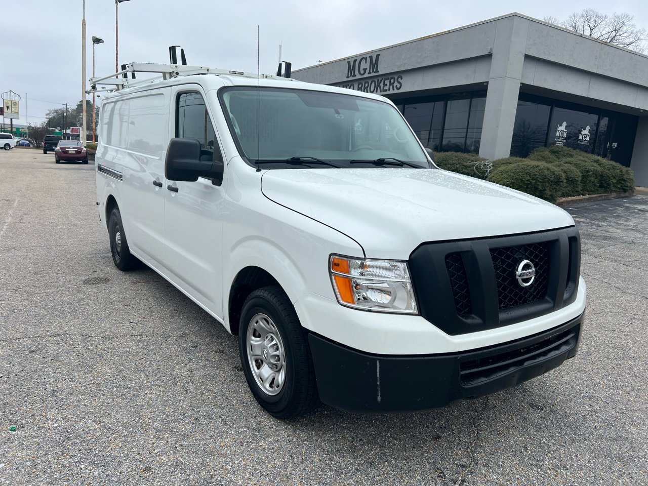 Used 2021 Nissan NV 1500 SV image 11