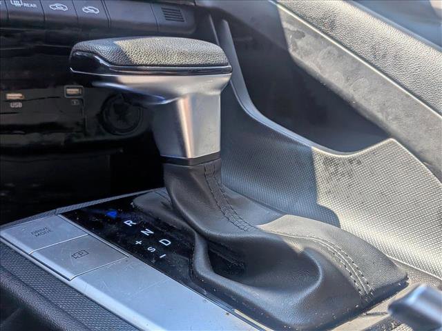 Used 2021 Hyundai Elantra SEL image 10