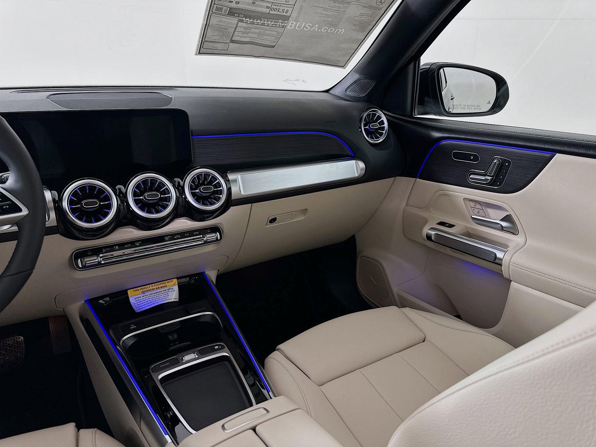 New 2026 Mercedes-Benz GLB 250 image 24