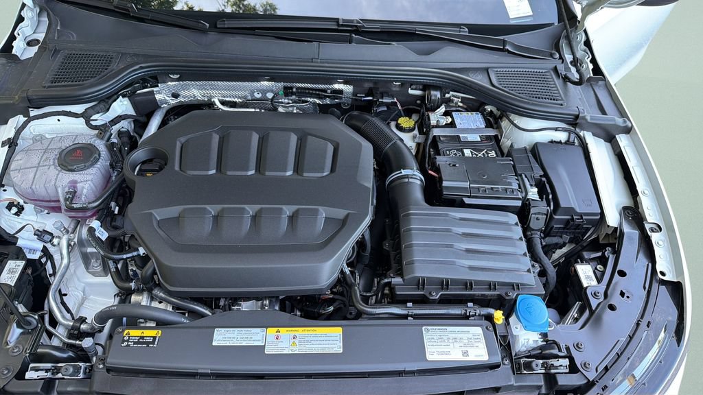 New 2026 Volkswagen GTI SE FWD image 32