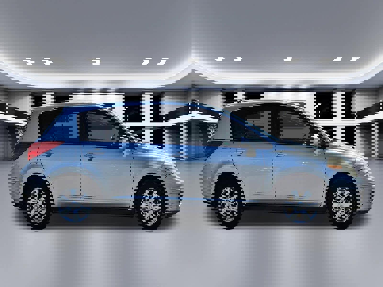 Used 2009 Nissan Versa SL w/ Convenience Pkg image 6