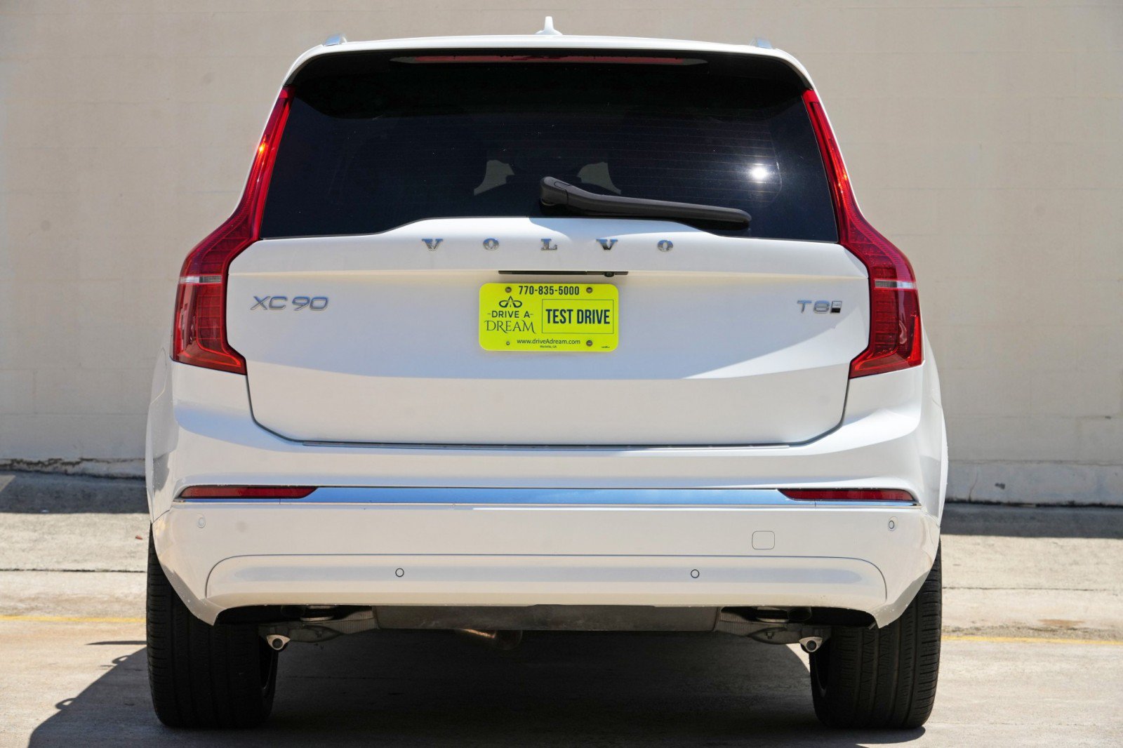 Used 2025 Volvo XC90 T8 Ultra w/ Protection Package Premier AWD/4WD image 11