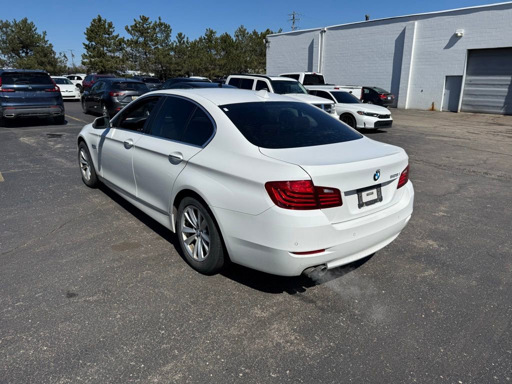 Used 2015 BMW 528i Sedan image 2