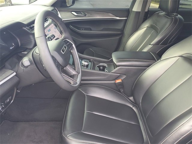 Used 2023 Jeep Grand Cherokee L Limited image 22