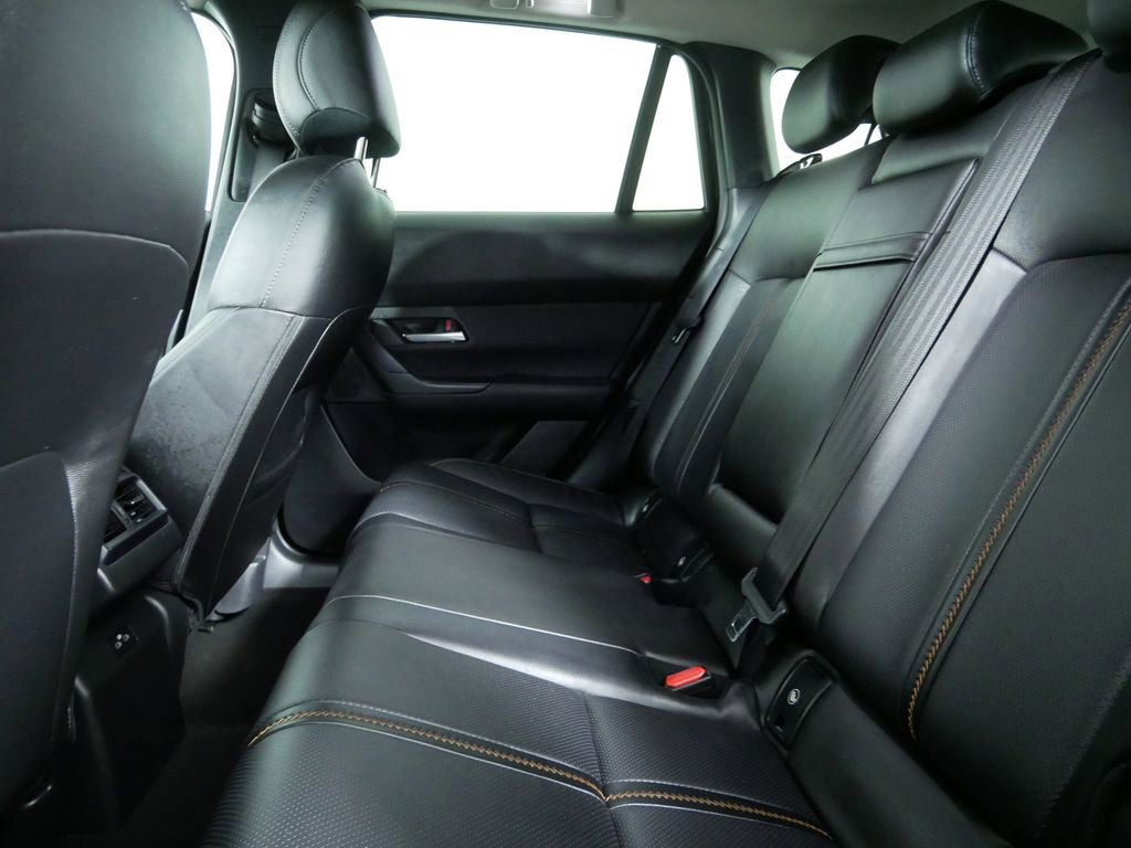 Used 2025 MAZDA CX-50 2.5 Hybrid w/ Premium Plus Pkg image 16