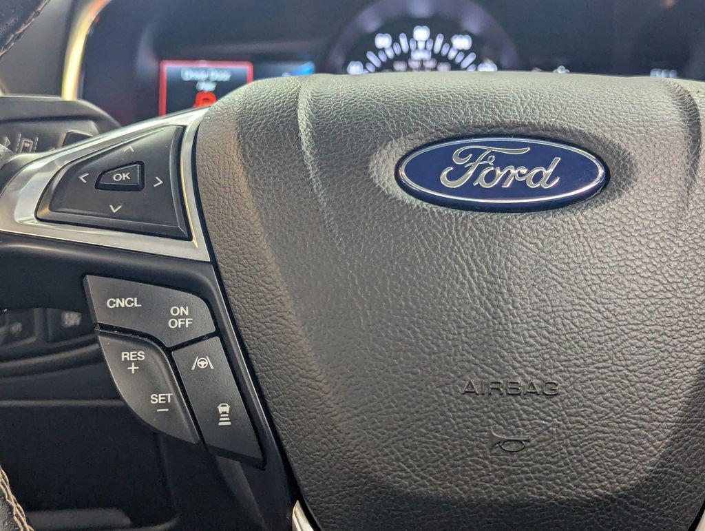 Used 2019 Ford Edge ST w/ Equipment Group 401A image 9