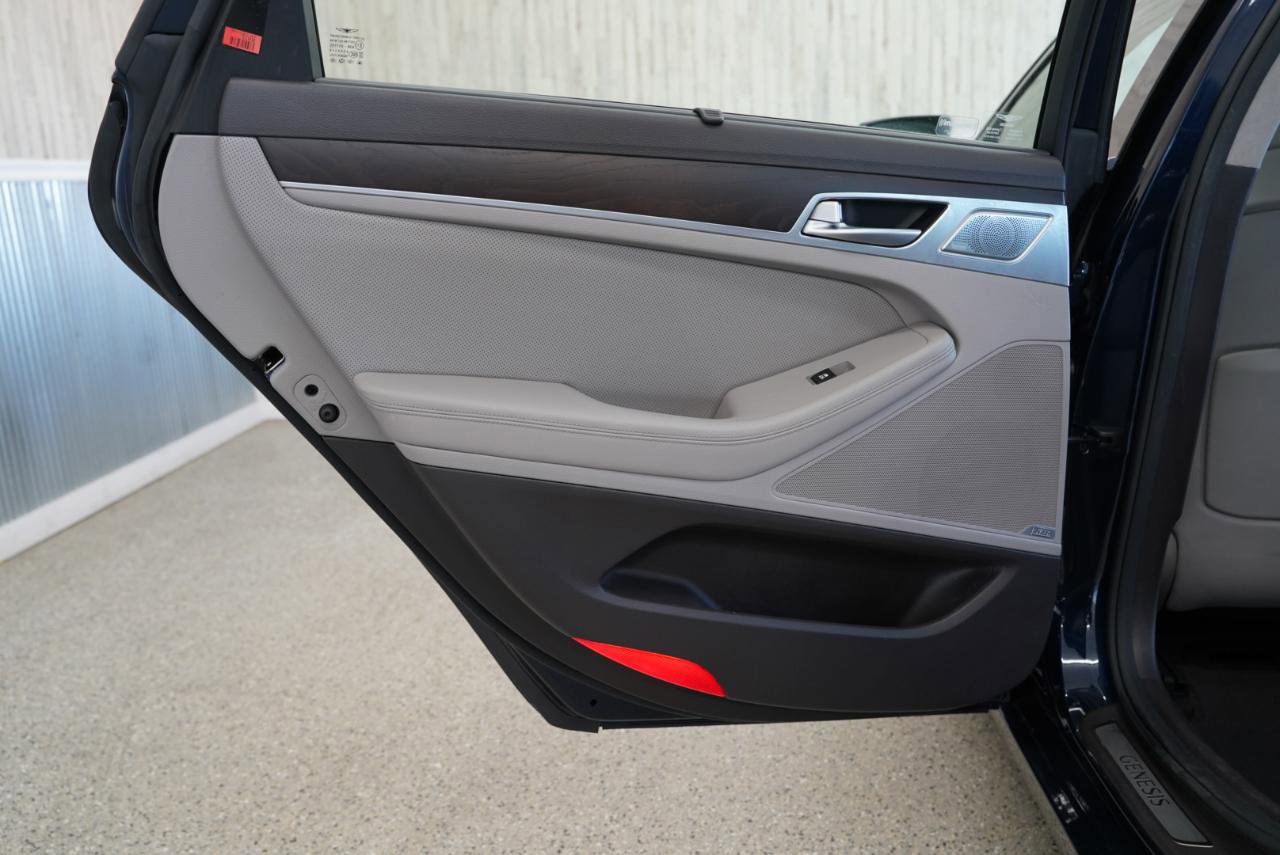 Used 2020 Genesis G80 5.0 Ultimate image 36