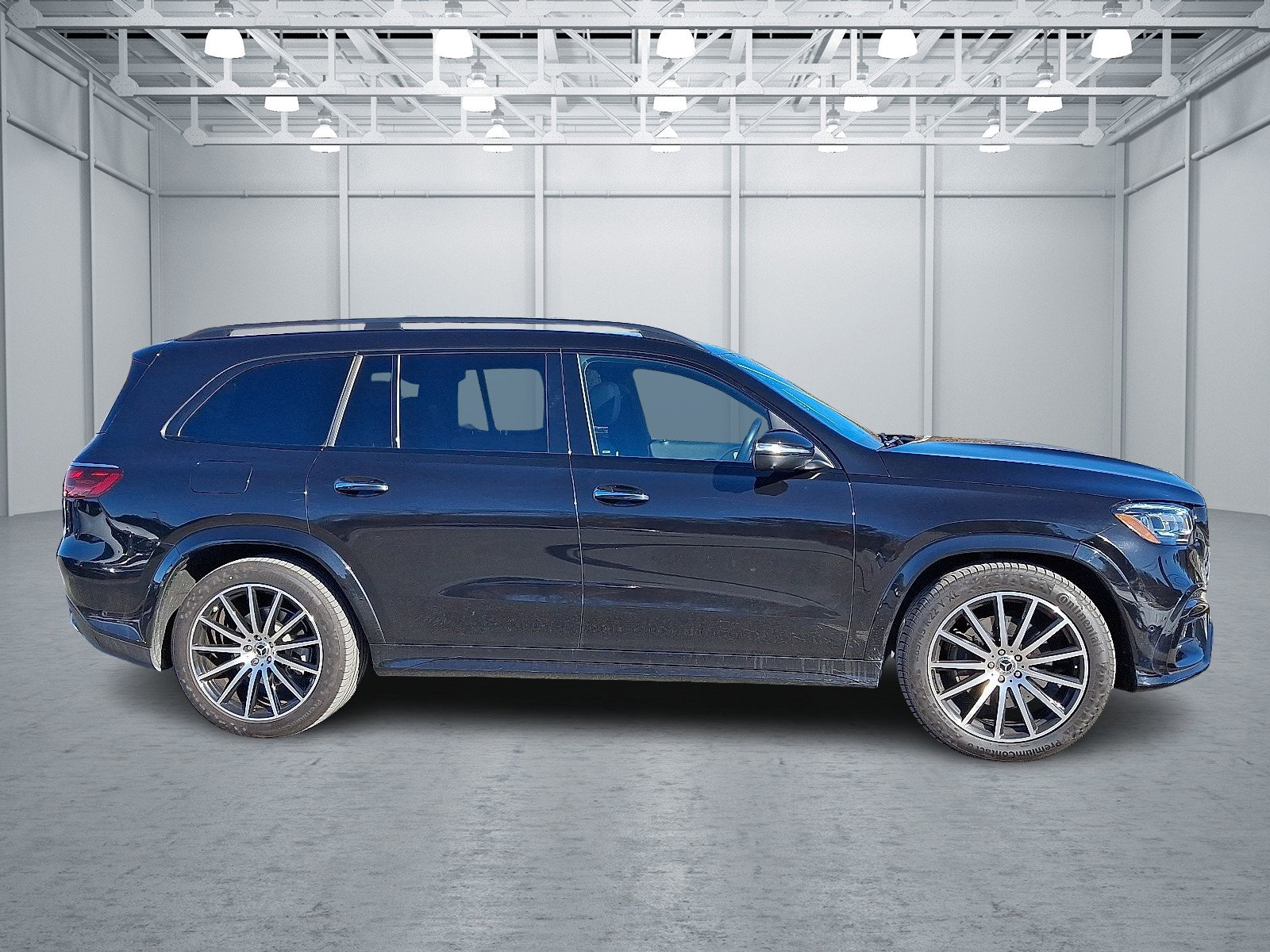 Certified 2025 Mercedes-Benz GLS 450 4MATIC image 7