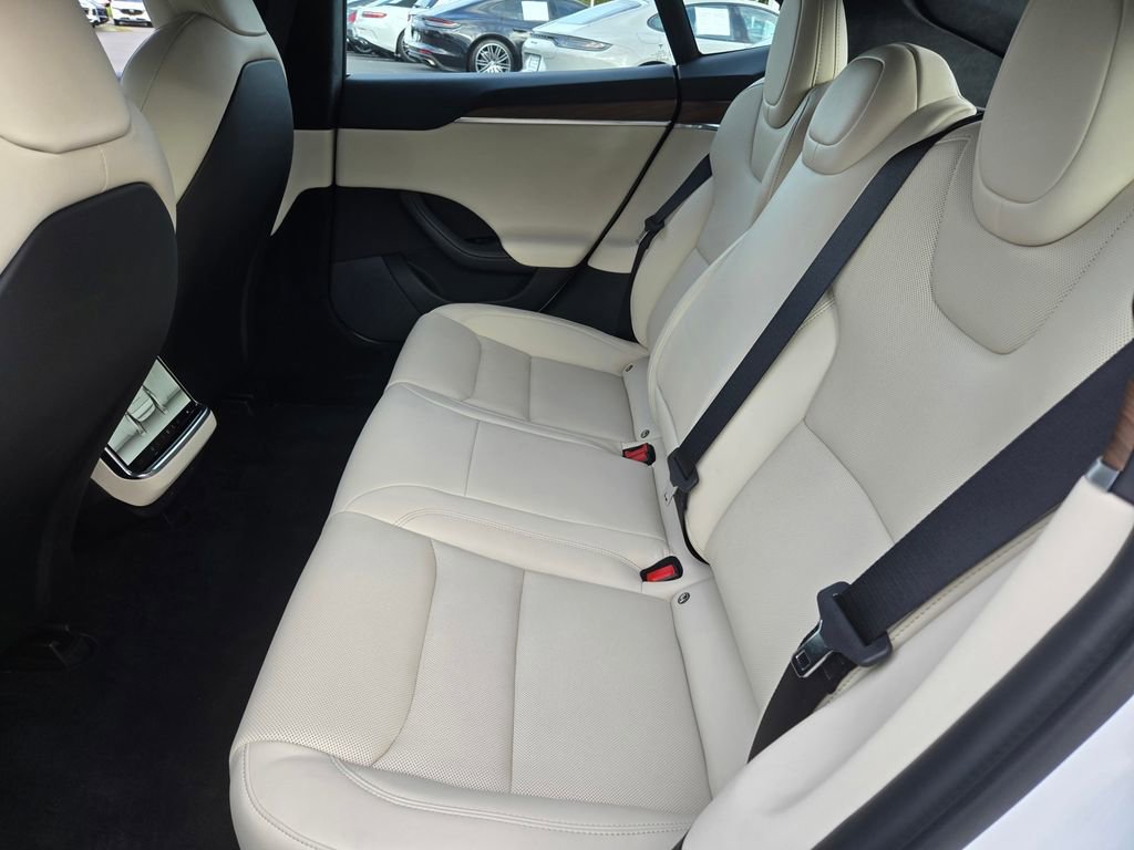 Used 2023 Tesla Model S Standard Range image 12