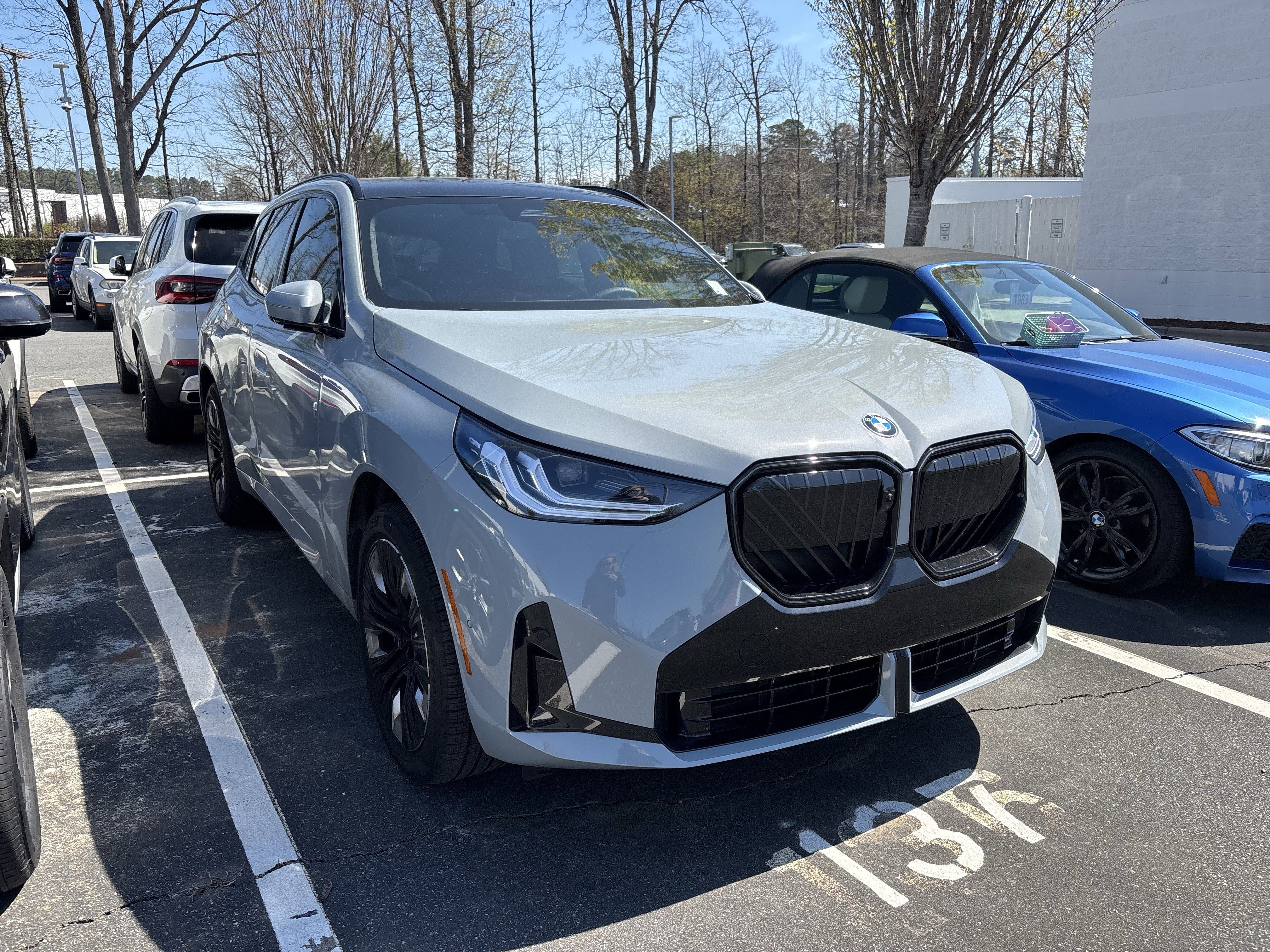 Used 2026 BMW X3 xDrive30 w/ Premium Package image 3