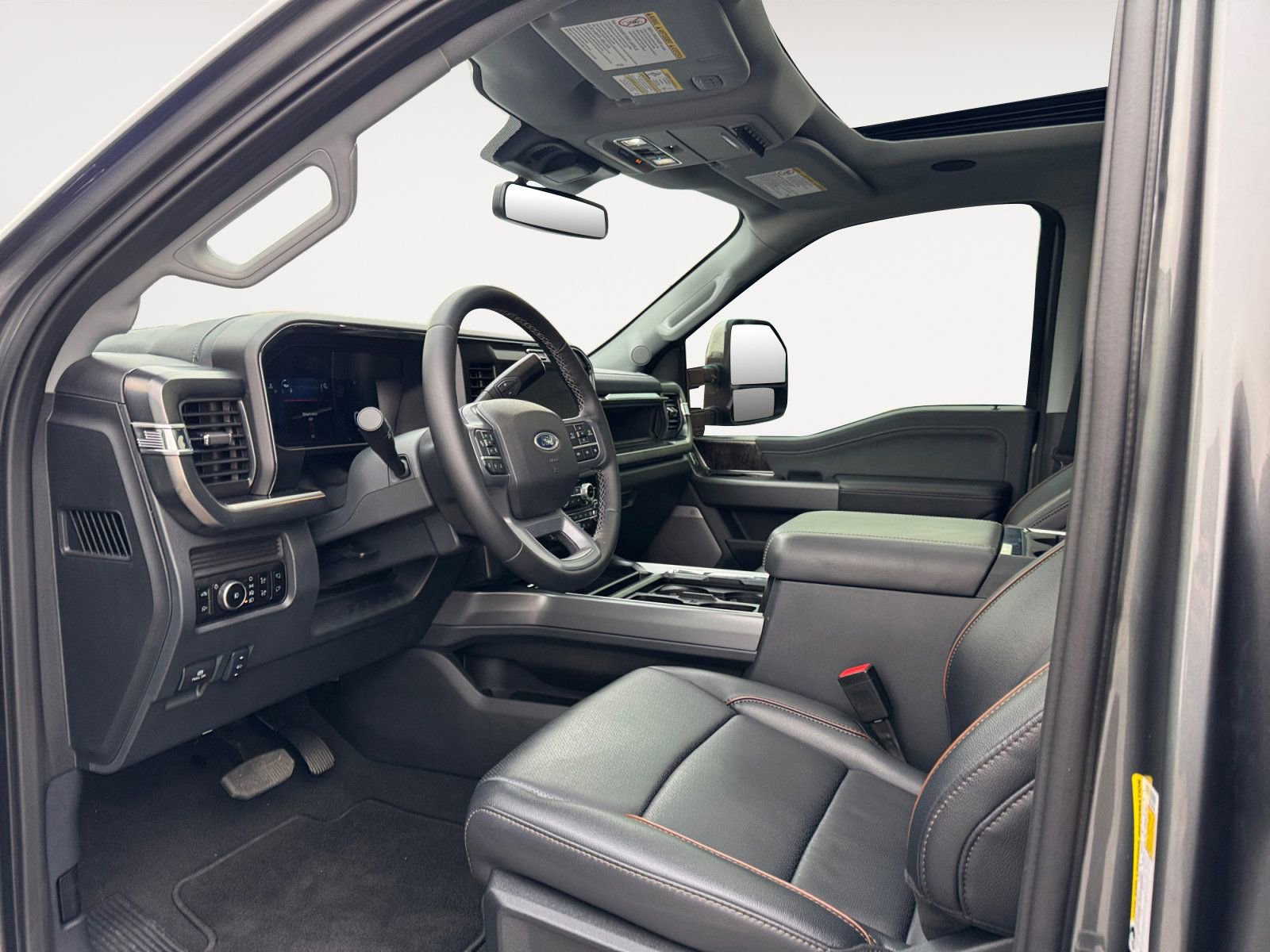 Certified 2025 Ford F250 Lariat w/ Lariat Ultimate Package image 9