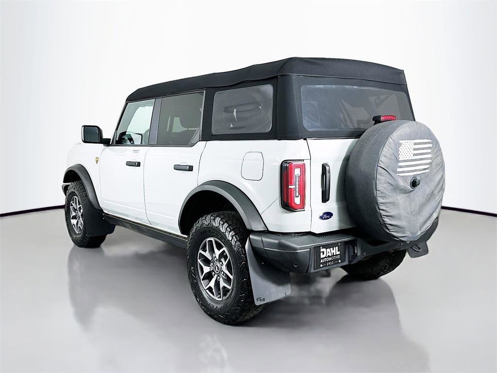 Used 2023 Ford Bronco Badlands image 5