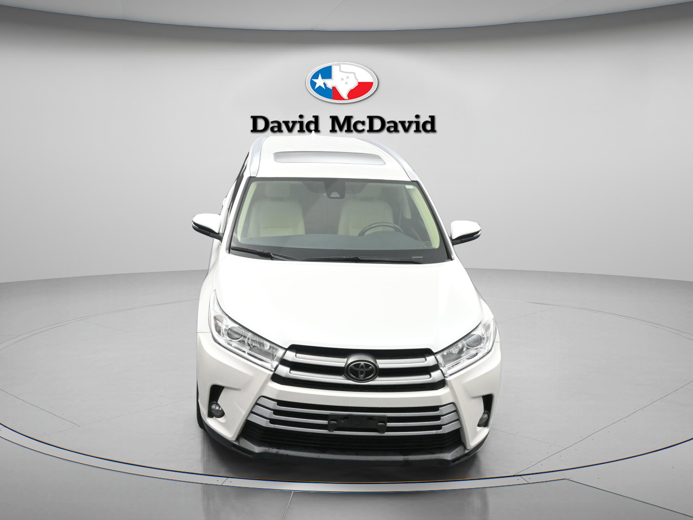 Used 2017 Toyota Highlander XLE AWD/4WD image 37