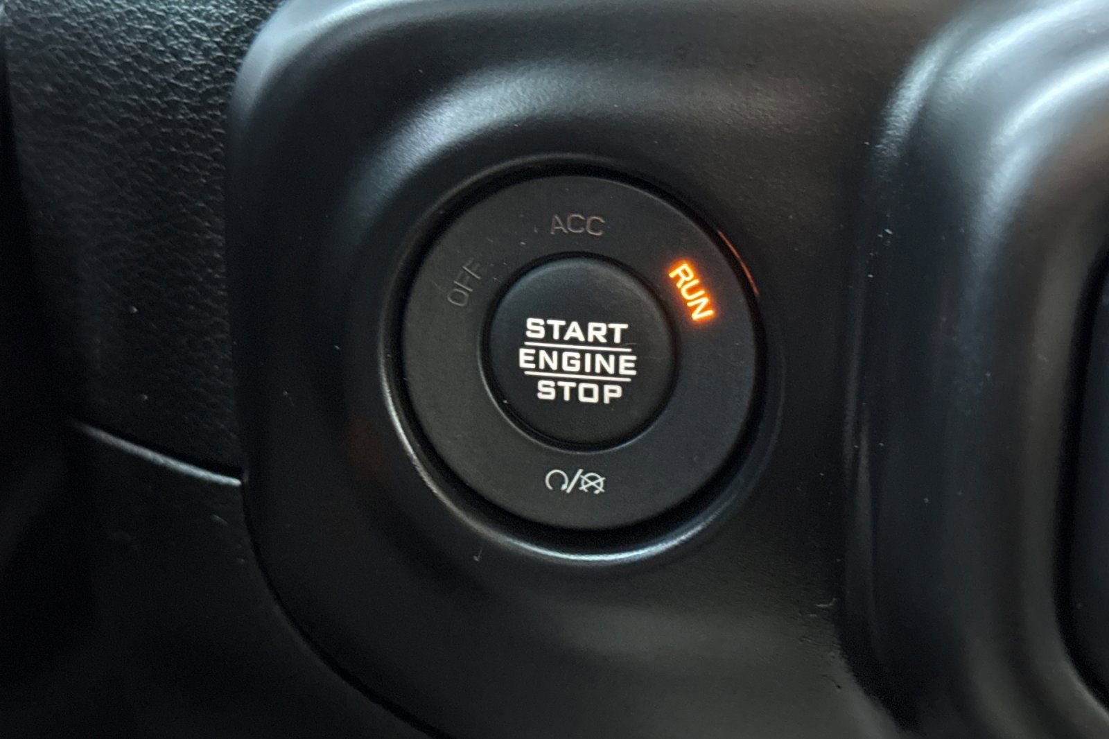 Used 2020 Jeep Wrangler Unlimited Sport S image 19