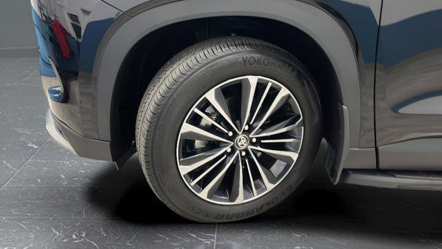 Used 2024 Toyota Grand Highlander AWD Hybrid image 38