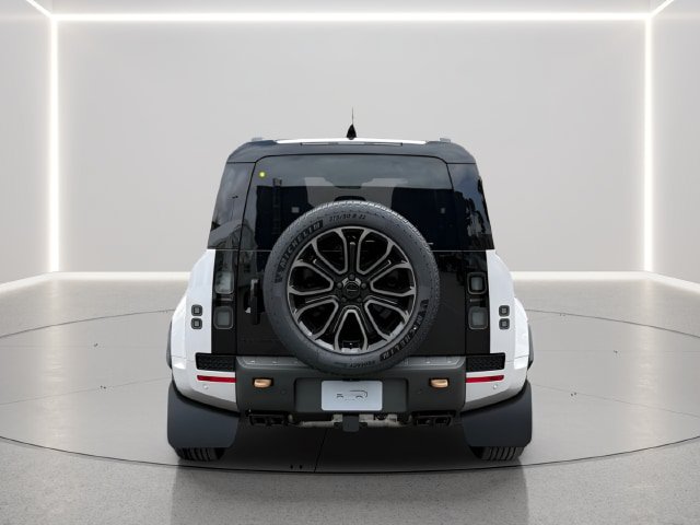 New 2026 Land Rover Defender 110 OCTA AWD/4WD image 25