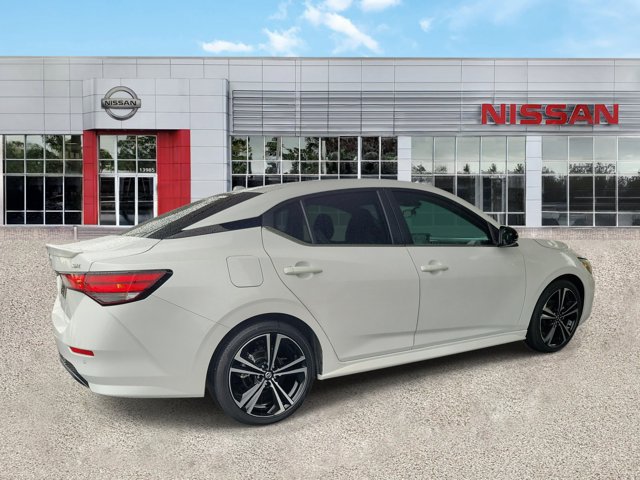 Certified 2023 Nissan Sentra SR w/ Trunk Package FWD image 10