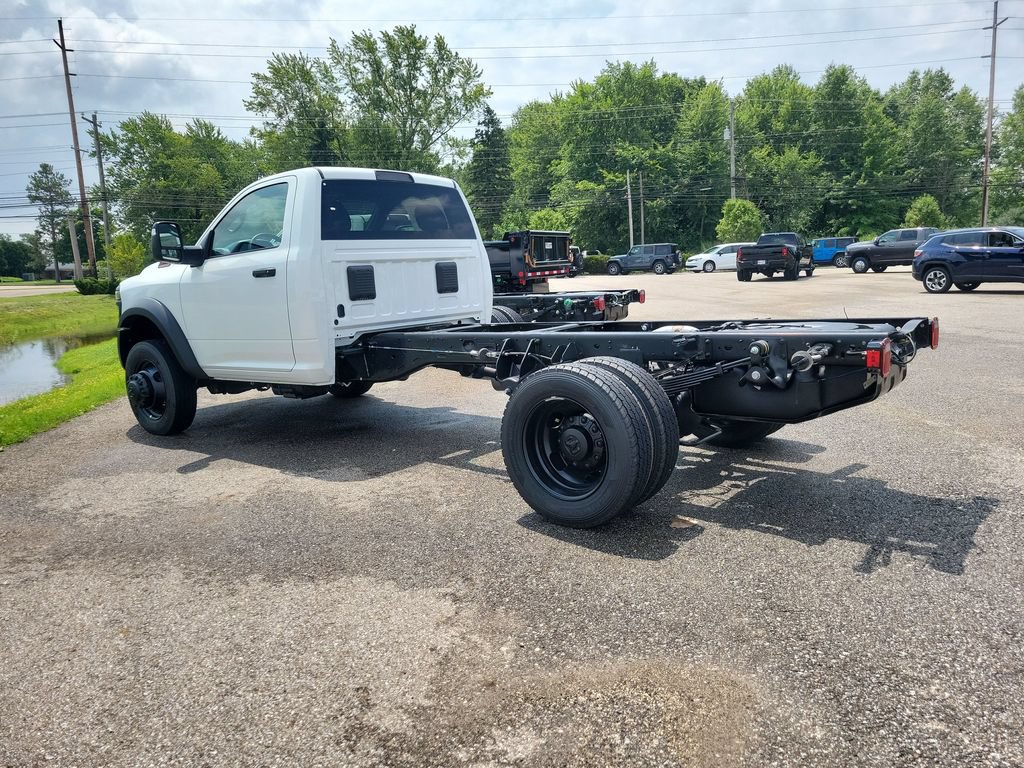 New 2026 RAM 5500 Tradesman AWD/4WD image 6