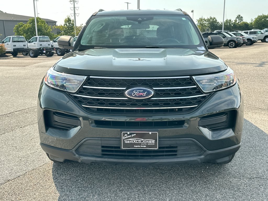 Used 2022 Ford Explorer XLT AWD/4WD image 5