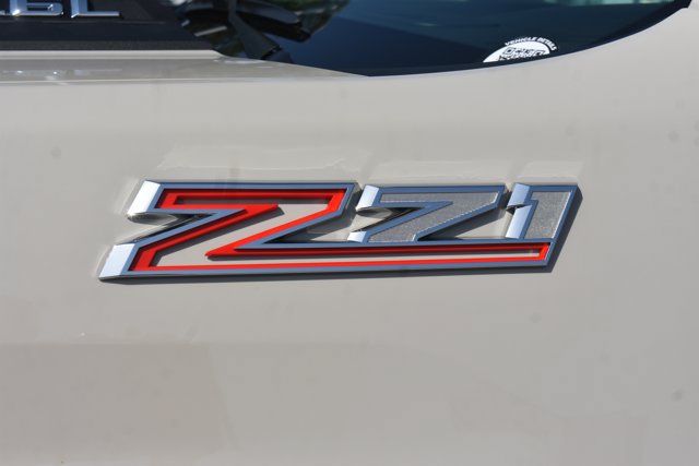New 2026 Chevrolet Silverado 2500 Custom w/ Custom Value Package AWD/4WD image 12