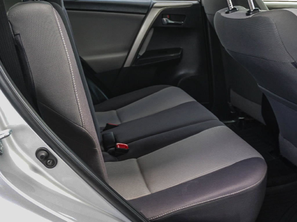 Used 2015 Toyota RAV4 XLE w/ Outdoor Package FWD image 14
