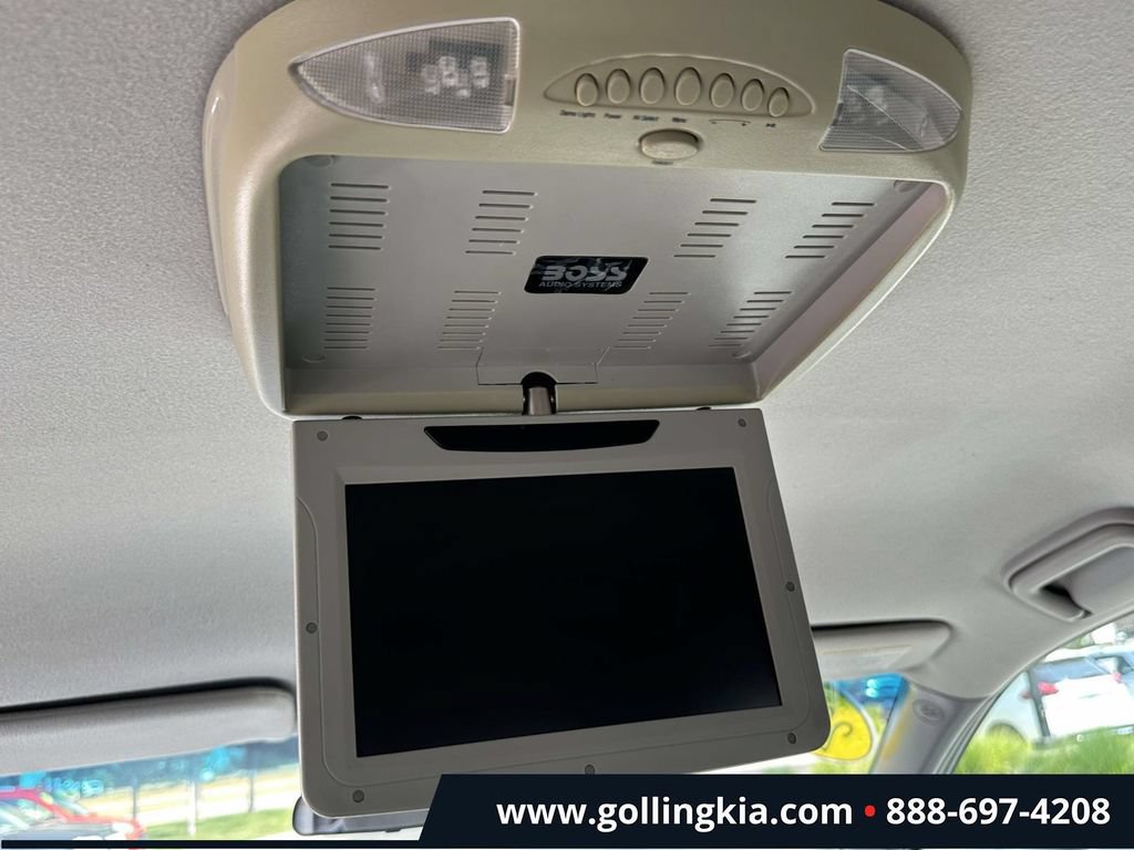 Used 2009 Toyota Sienna CE FWD image 11