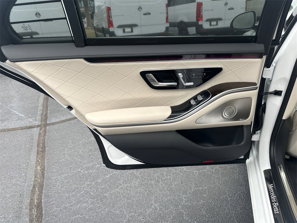 New 2026 Mercedes-Benz S 580 4MATIC Sedan image 26