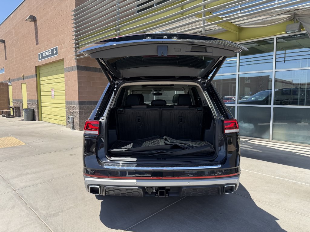 Used 2024 Volkswagen Atlas Peak Edition SEL AWD/4WD image 42