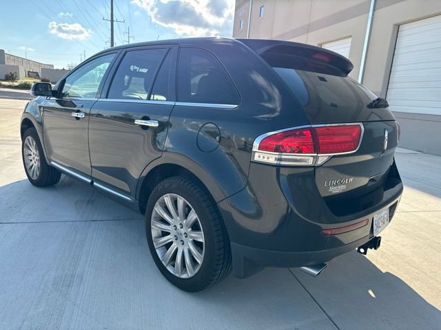 Used 2013 Lincoln MKX FWD image 6