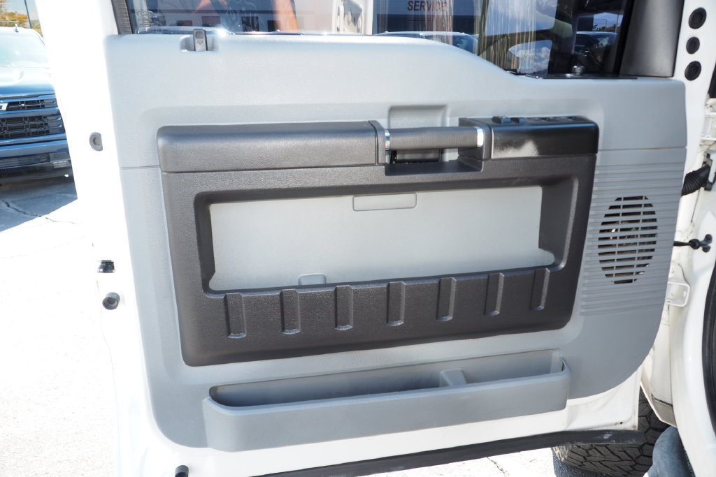 Used 2015 Ford F250 XLT w/ XLT Value Package AWD/4WD image 13