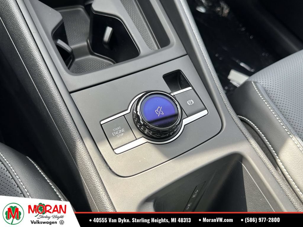 Used 2026 Volkswagen Tiguan SE AWD/4WD image 23