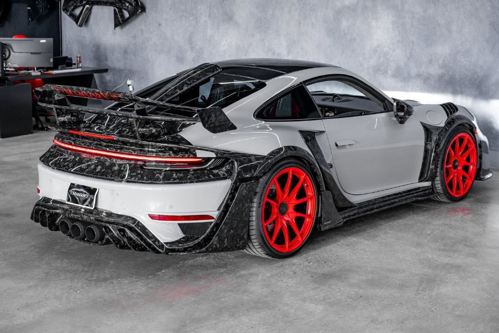 Used 2025 Porsche 911 Turbo S AWD/4WD image 16