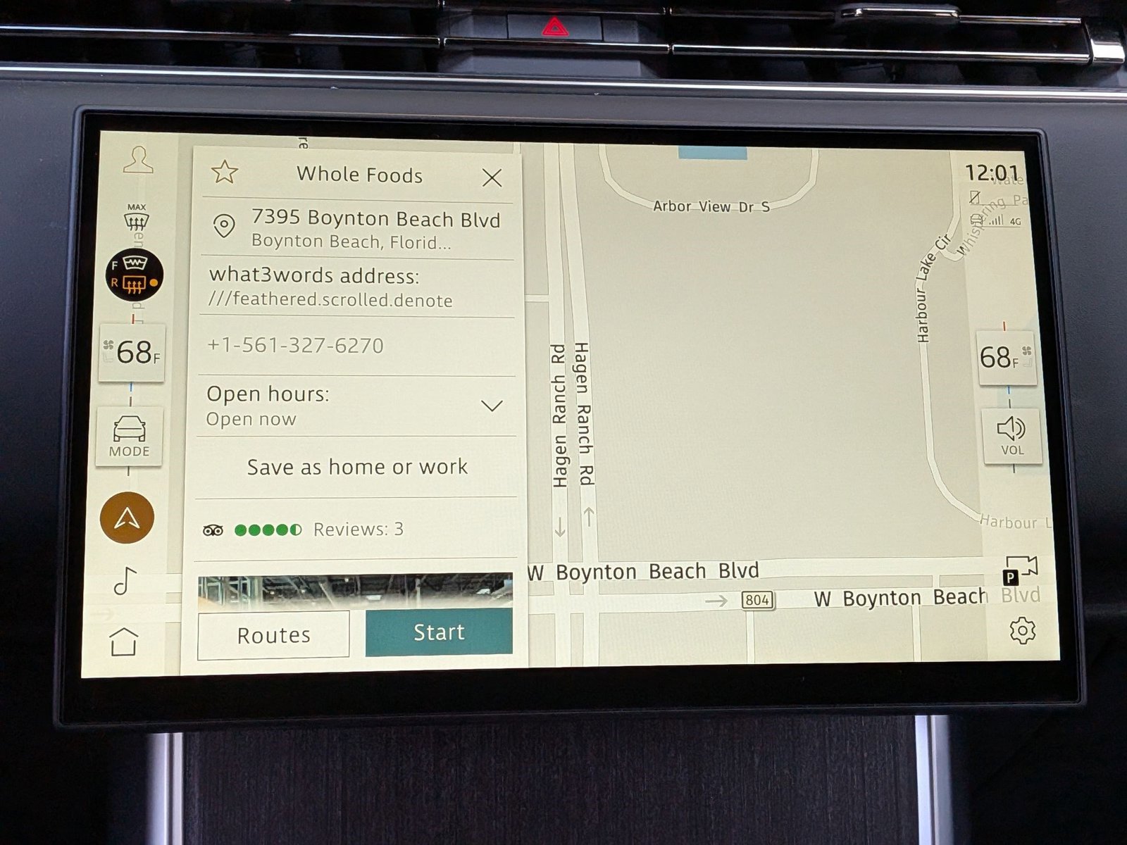 Used 2025 Land Rover Range Rover SE image 13