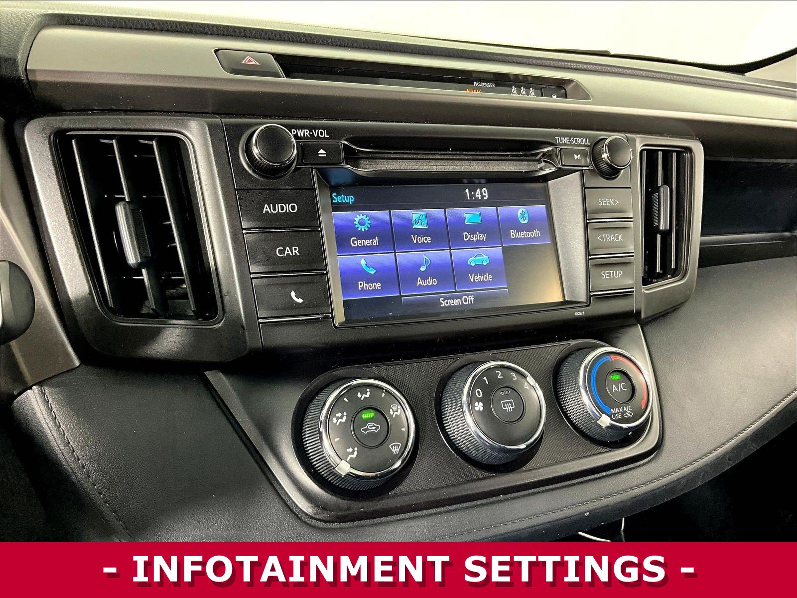 Used 2018 Toyota RAV4 LE w/ All Weather Liner Package FWD image 38