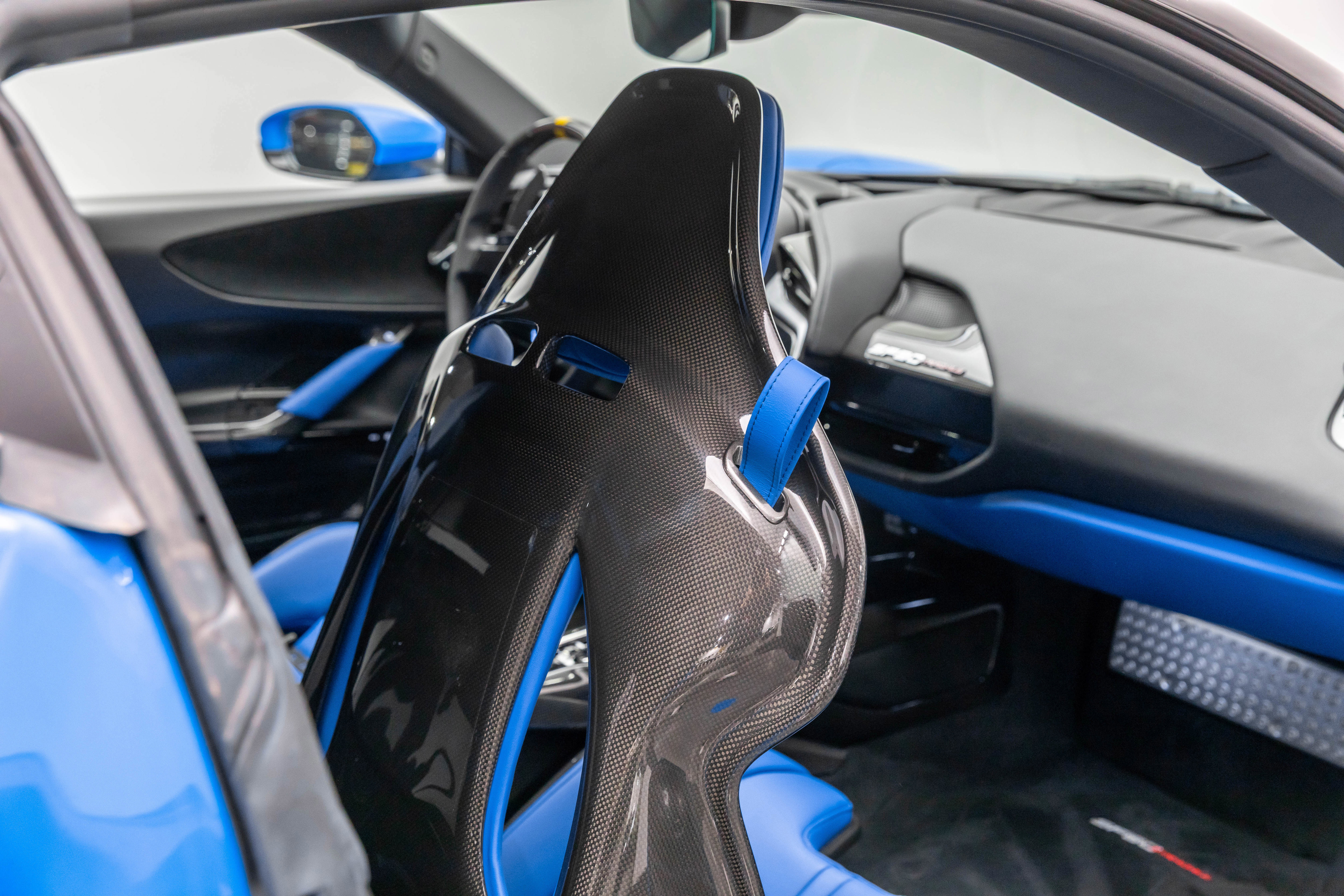 Certified 2023 Ferrari SF90 Stradale image 38