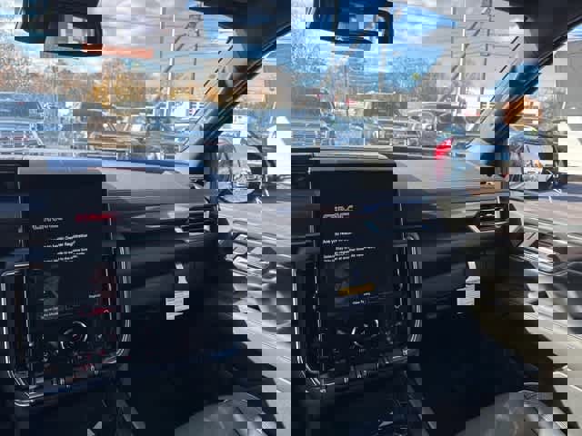 New 2026 GMC Yukon Elevation image 16