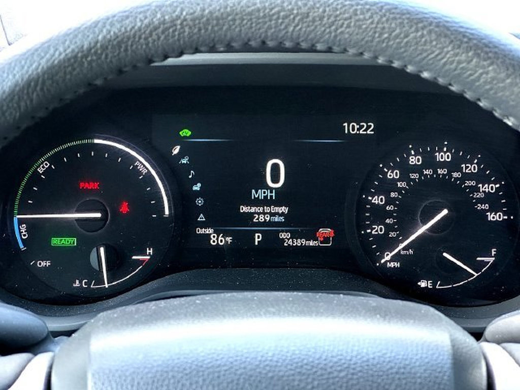 Used 2025 Toyota Sienna XLE FWD image 25