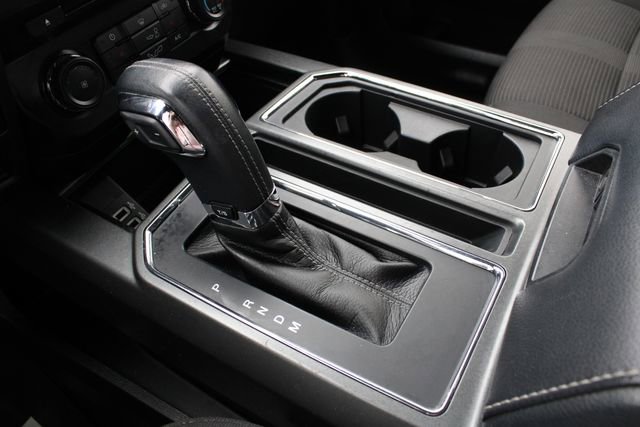 Used 2017 Ford F150 XLT w/ Equipment Group 302A Luxury AWD/4WD image 16