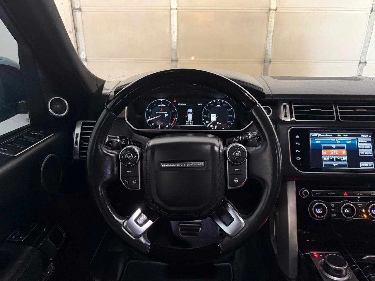 Used 2016 Land Rover Range Rover Supercharged AWD/4WD image 14