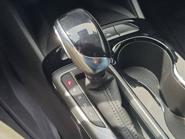 Used 2024 Buick Envista Sport Touring w/ Convenience I Package FWD image 12