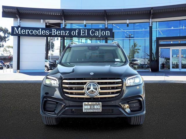 Certified 2026 Mercedes-Benz GLS 450 4MATIC image 2