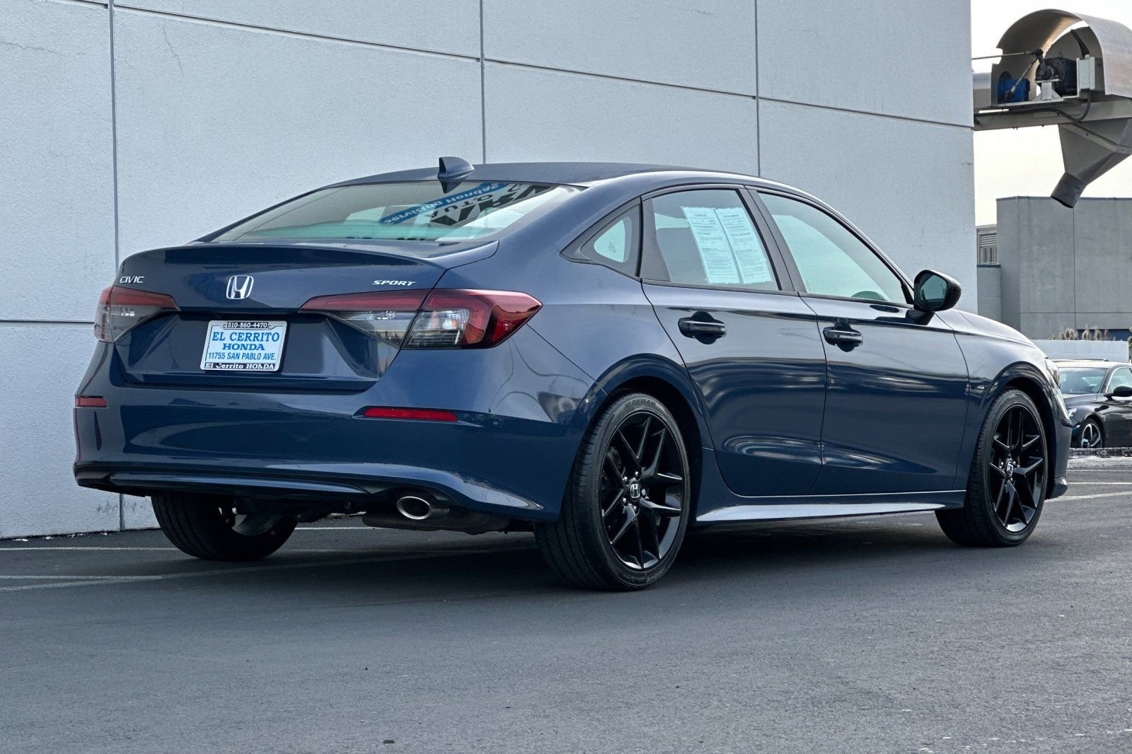 Used 2025 Honda Civic Sport image 3