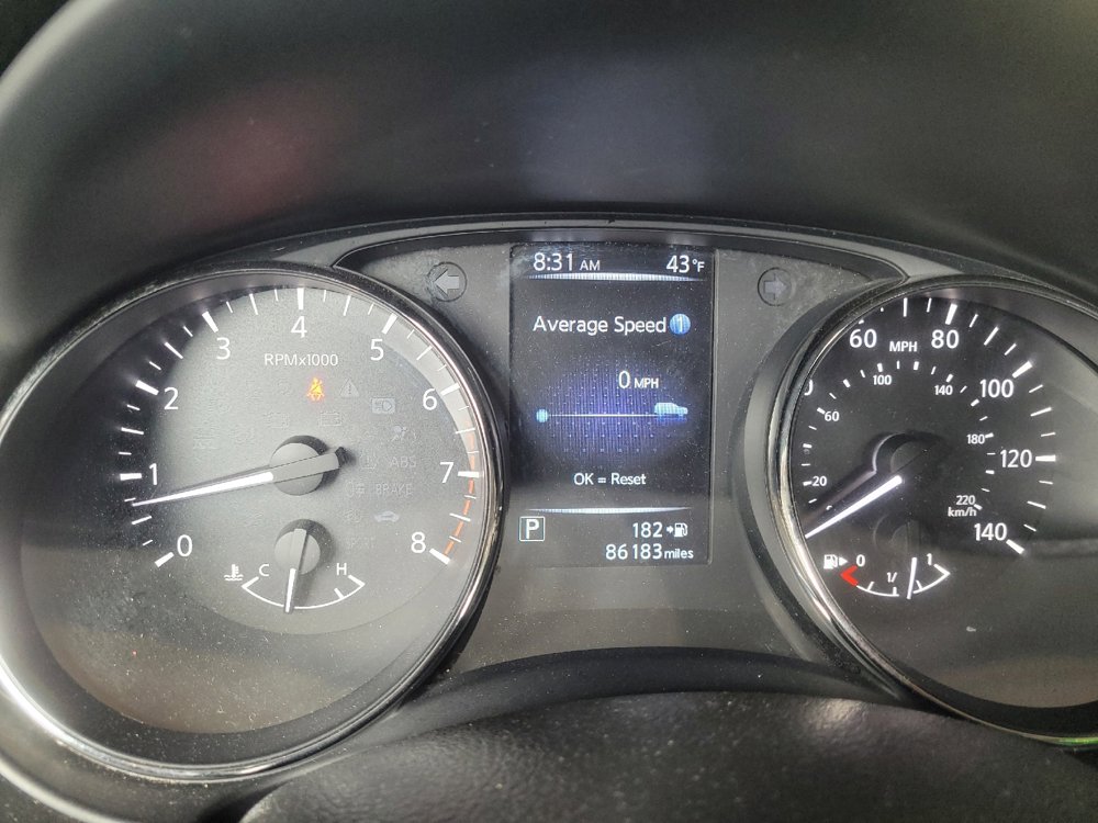 Used 2017 Nissan Rogue SV image 23