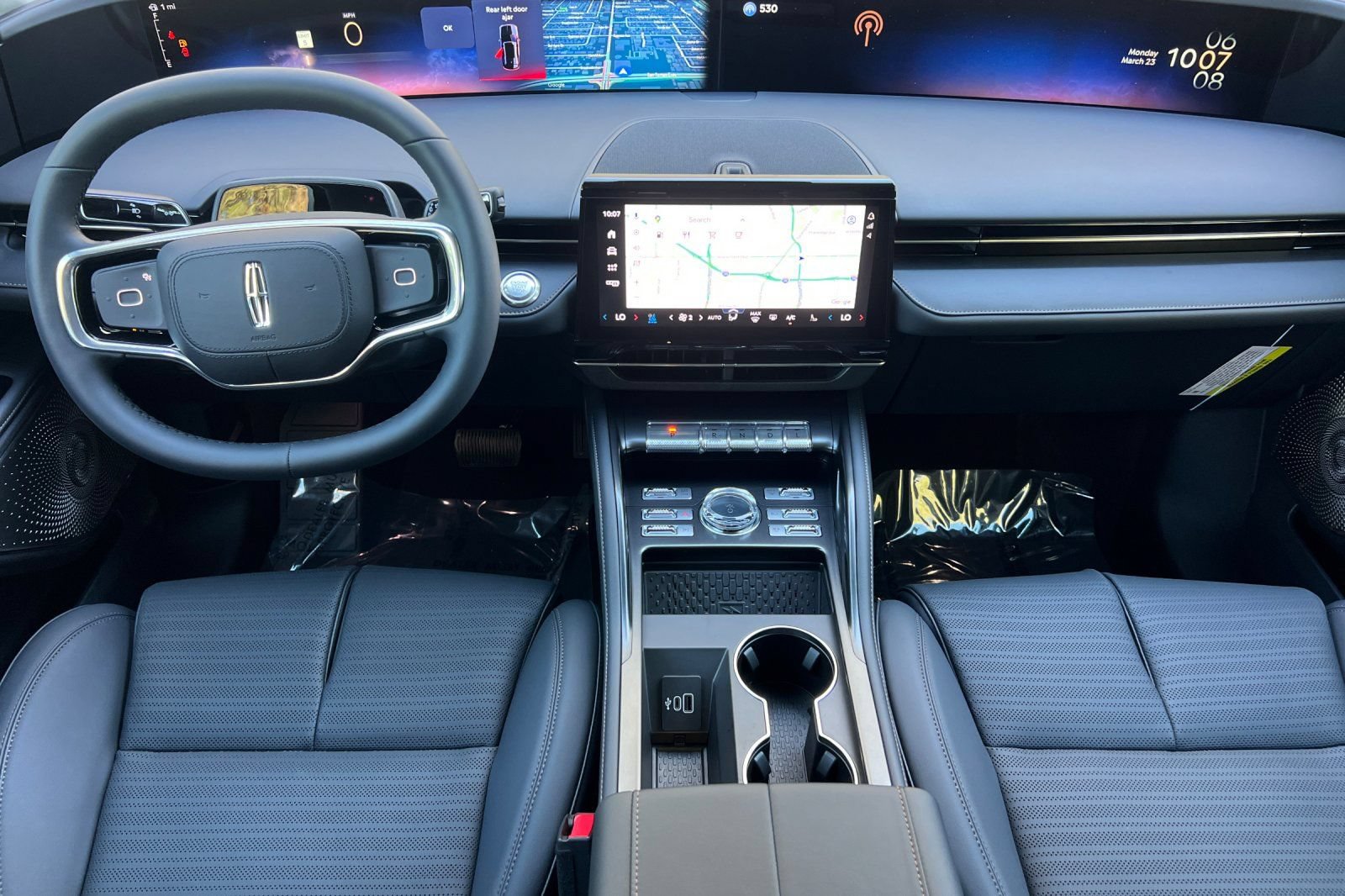 New 2026 Lincoln Nautilus Reserve AWD/4WD image 10